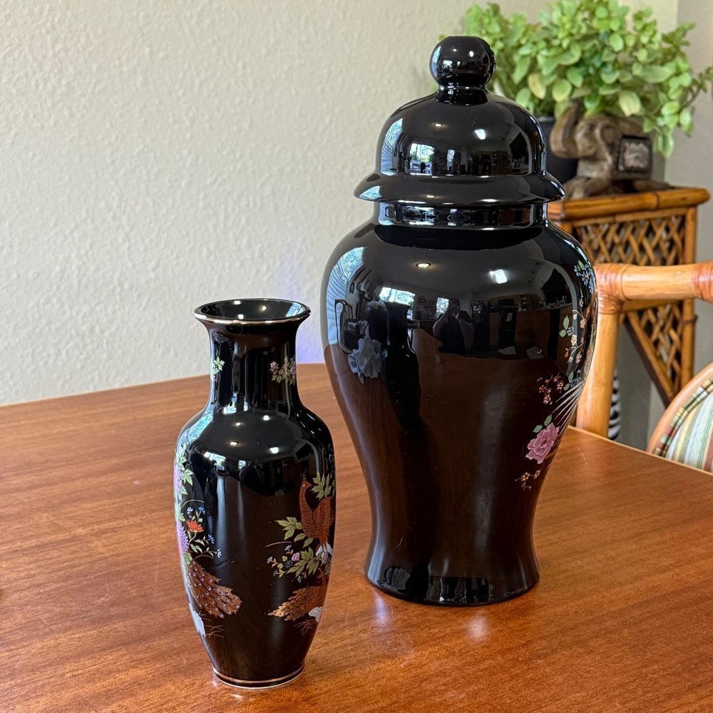 Vintage Ceramic Peacock Imperial Kutani 8” Japanese Vase and 15” Ceramic Pottery - Picture 5 of 16
